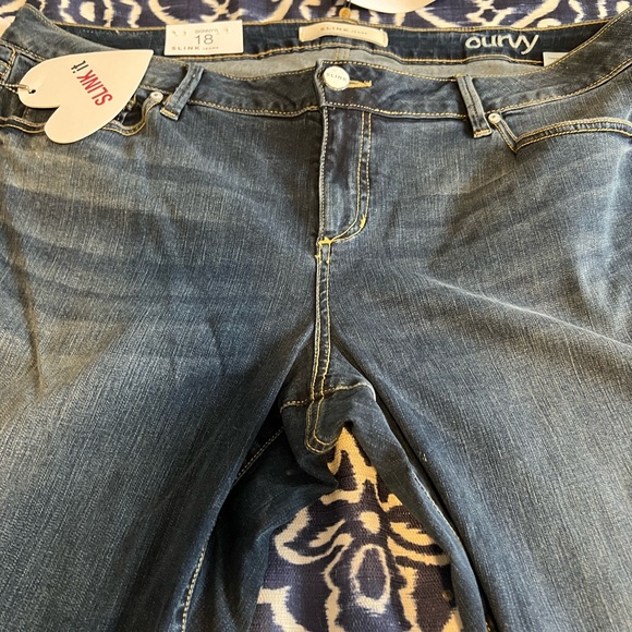 SLINK Skinny Jeans size 18. NWT. G-0135 - Picture 7 of 9